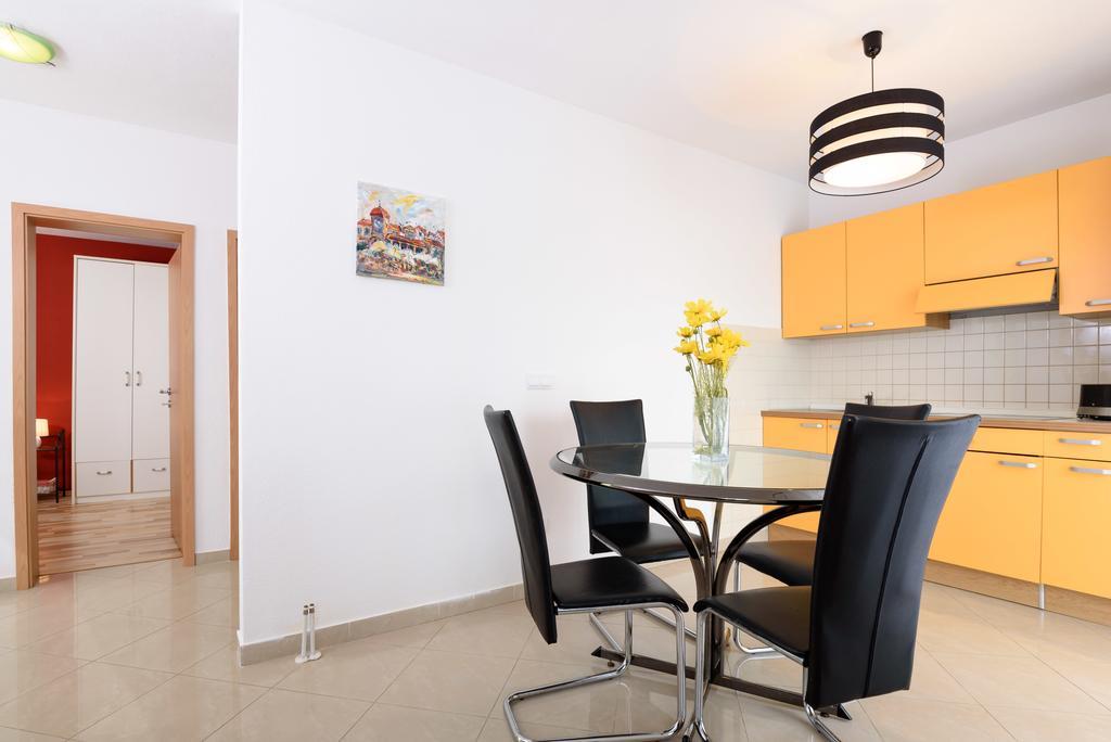 Apartments Salona Trogir Exterior photo