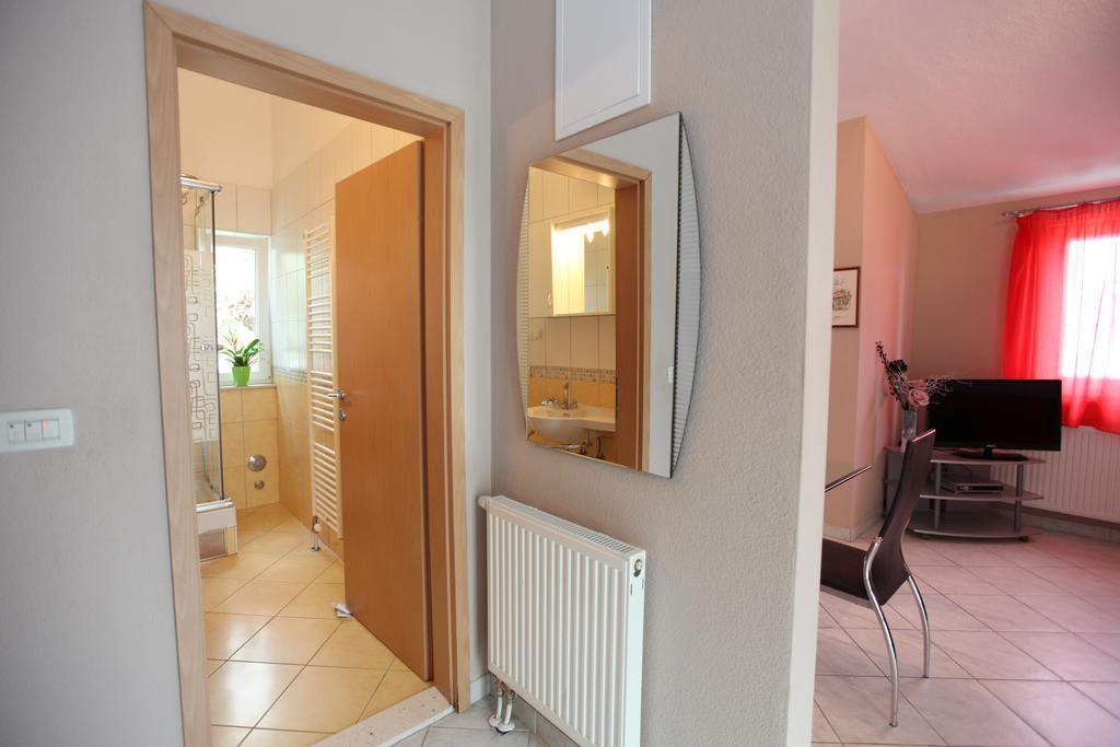 Apartments Salona Trogir Exterior photo